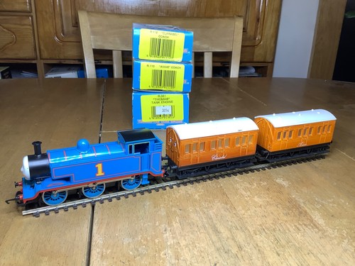 Hornby gauge thomas the - hornby,