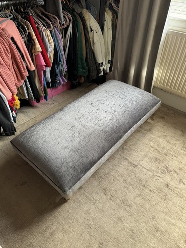 Sofa workshop footstoop - sofa,