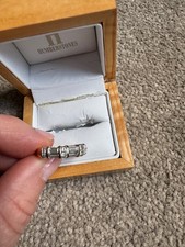 Pre-loved diamond ring - 18ct