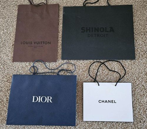 Authentic louis vuitton - louis,