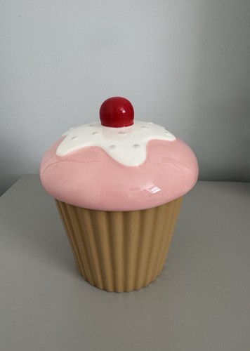 Vintage style pink ceramic - style,