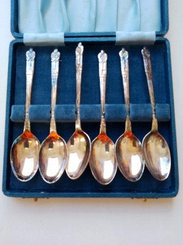 Six vintage yeoman - vintage,