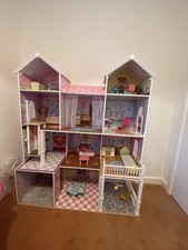 Large KidKraft Dolls House with Furniture Excellent Condition with Accessories