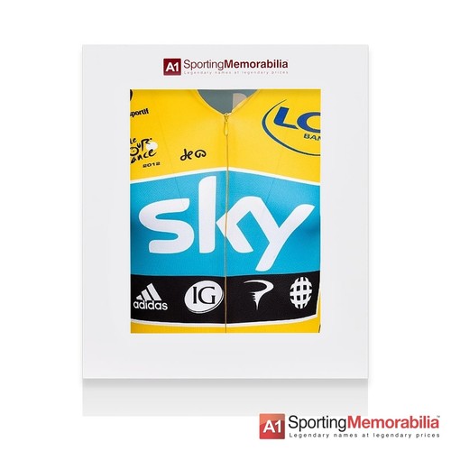 Bradley wiggins signed - bradley,