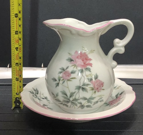 White pink flowery - pink,