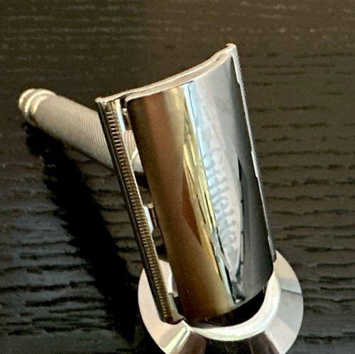 Vintage gillette silver - vintage,