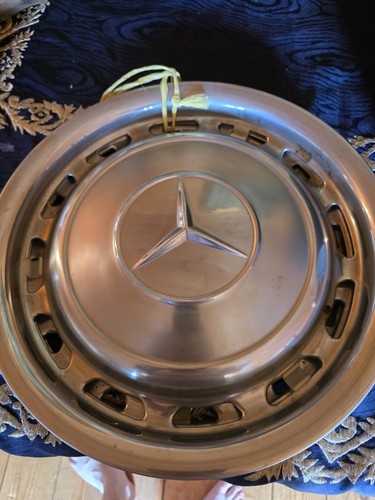 Vintage mercedes inch - mercedes, hub