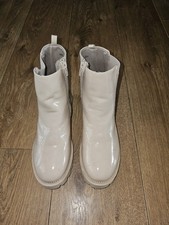 Miss Evie Girls Size 2 beige patent leather look ankle high boots shoes