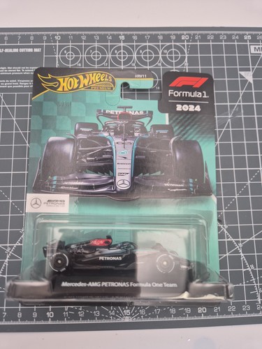 Hot wheels premium - hot,