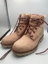 CAT Women’s Caterpillar Boots Size 5 Comfort Cushioning Wide Width Winter Boots