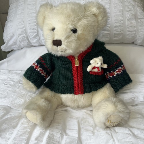 Harrods beat foot - , dated