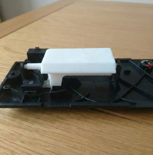 Rhd glove box catch lock - box,