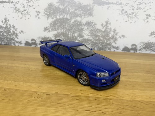 Autoart scale diecast - autoart, 1/18