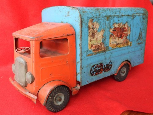 Triang lines brothers 1947 - lines,