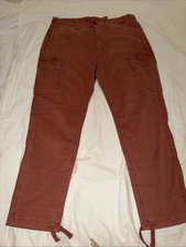 American Eagle men’s cargo