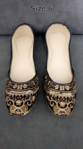 Black and gold womens khussa - gold,