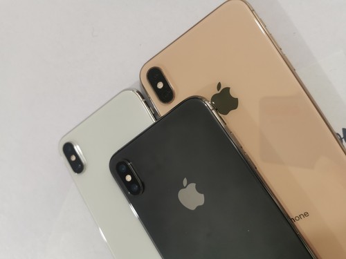 Apple iphone max 64 - iphone,