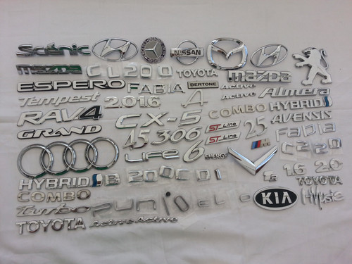 Job lot used plastic - lot, 50+