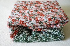 100% Brushed Cotton Reversible Duvet Bed Set Archive Ditsy Flowers Red Green
