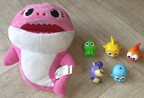 Baby shark figures - baby,