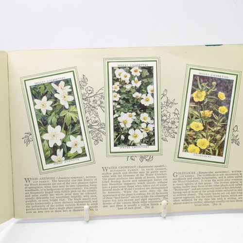 Vintage cigarette cards - , set