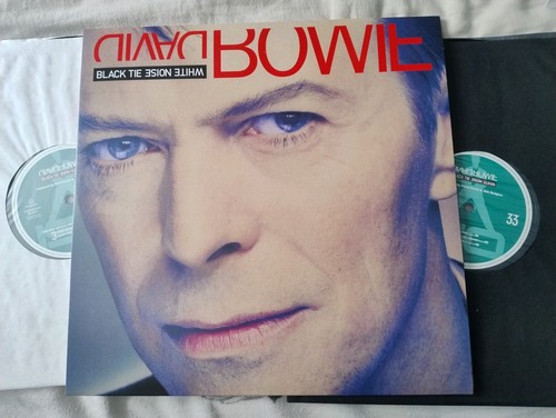 David bowie black - tie, white