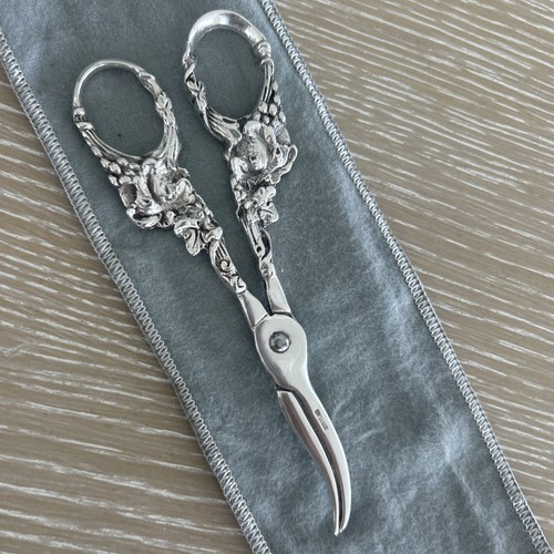 Vintage ornate sterling silver - ornate,
