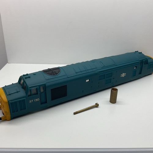 Hornby r751 class - r751, 37