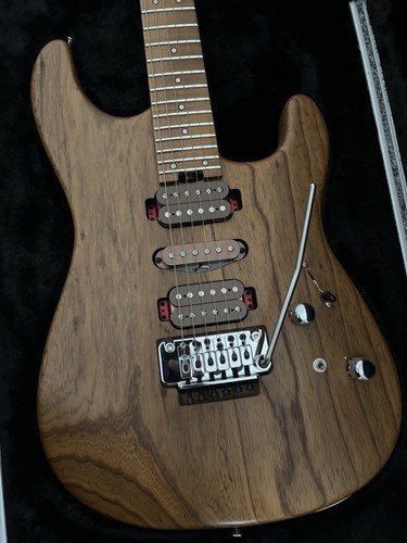 Charvel custom shop guthrie - charvel,