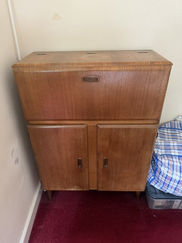 1960s vintage drinks cabinet - drinks,