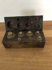 Old Weights Weight Set Of 7