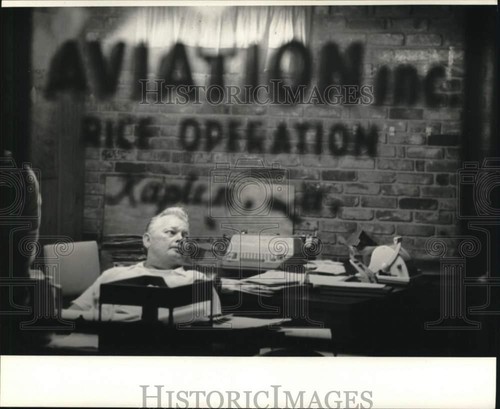 1972 press photo aviation - press, rice