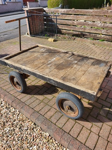 Quality trolley - 3’,