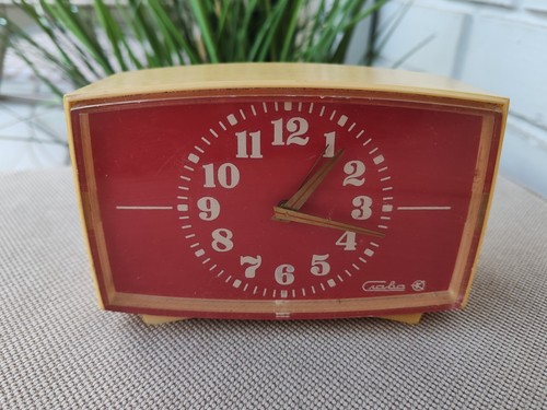 Vintage slava alarm clock - vintage,