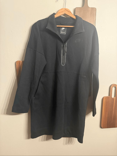 Nike sportswear black fleece - sportswear,