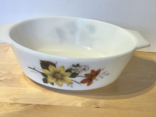 Vintage large pyrex - vintage, autumn