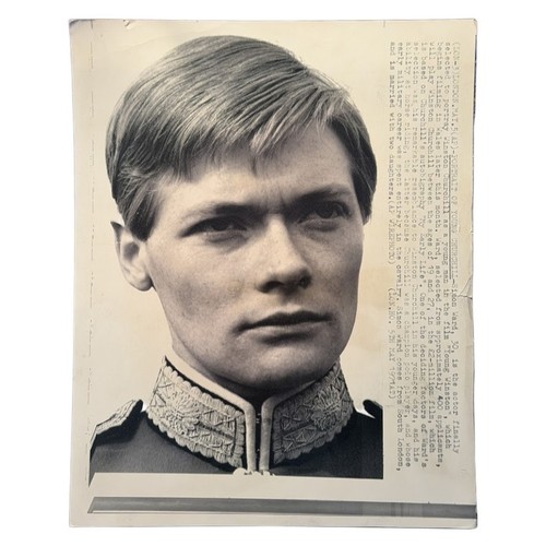 Young winston simon ward - winston,