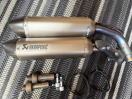 Akrapovic slip muffler - slip-on,