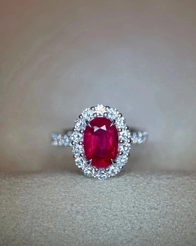00ct oval cut natural ruby - 4.00ct, &