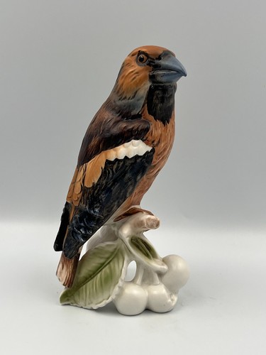 Vintage 1960 goebel hawfinch - 1960's,