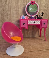 Barbie Glam Vanity Table and Malibu Dream House Egg Chair and Accessories
