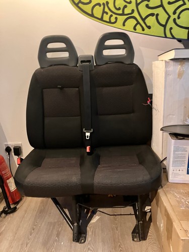 Double passenger seat for