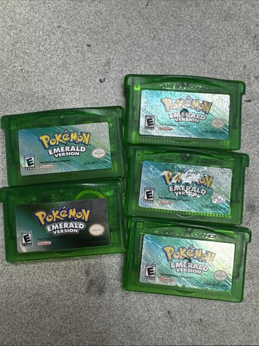 Pokemon emerald version - emerald,