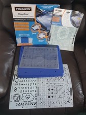 Fiskars ShapeBoss The Ultimate  Embossing  System +3 Stencils.