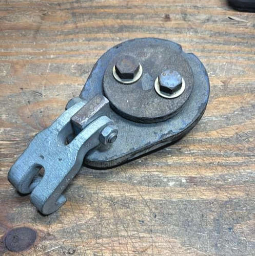 Car liner b631 chain holder - car,