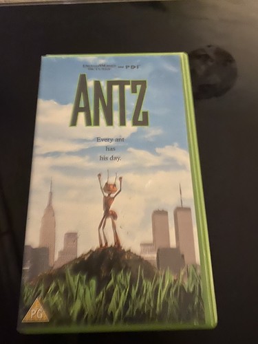 Antz dreamworks pictures - antz,