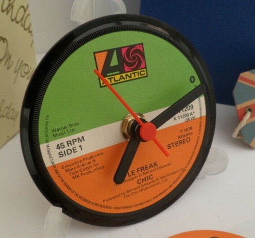 Chic clock desk side table - clock,