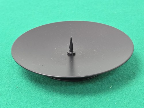 Black metal low pricket candle - black,