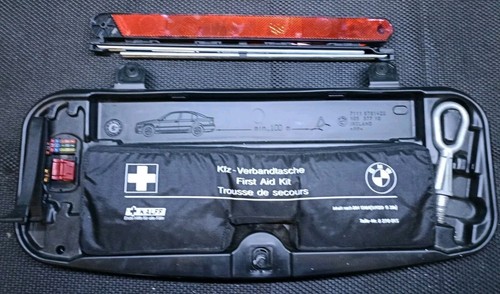 Bmw series e60 e61 - bmw, tool