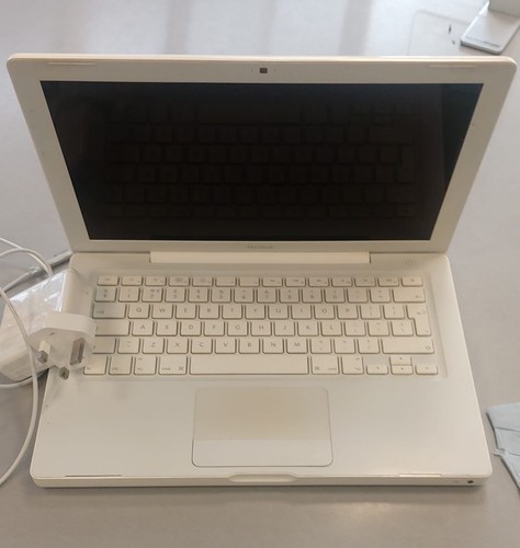 Apple macbook a1181 - macbook,
